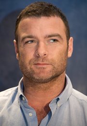 Лив Шрайбер